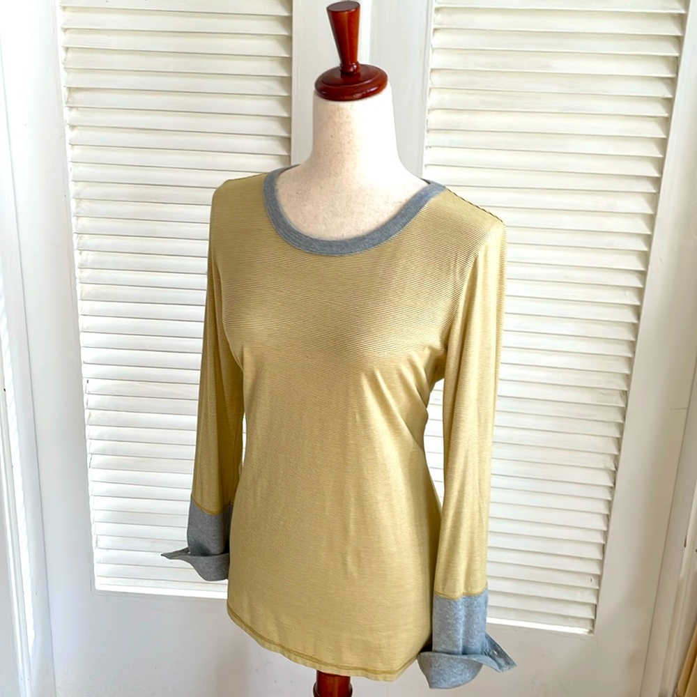 Mod-o-doc long sleeve striped cotton/spandex top.Small